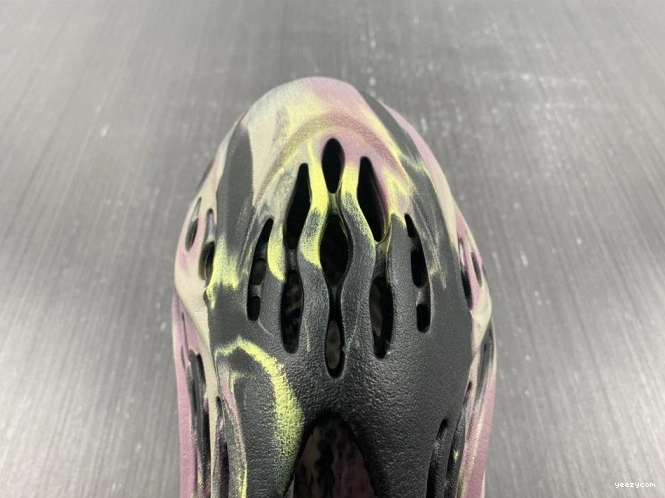 Foam MX IG9562 Adidas Yeezy RNR Carbon 1021